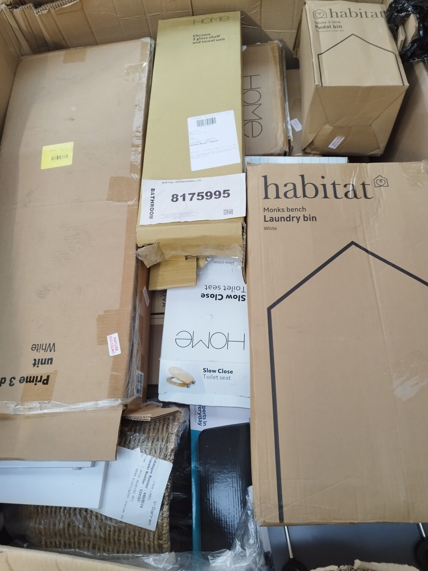 EX CAT HIGH ST BATHROOM RETURNS PALLET 8175995